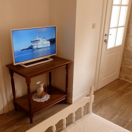 Guesthouse Torga Vis Island Bagian luar foto