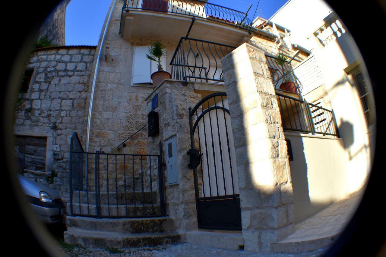 Guesthouse Torga Vis Island Bagian luar foto