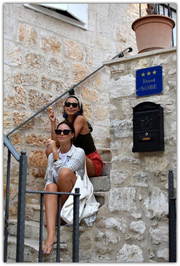 Guesthouse Torga Vis Island Bagian luar foto
